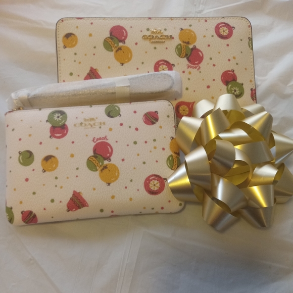 Coach Handbags - New Coach Wallet & Wristlet Ornament Set